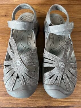 Keen Rose Sandals Slingback Hook Loop Outdoor Hiking Women’s Size‎ 9.5 Shoes